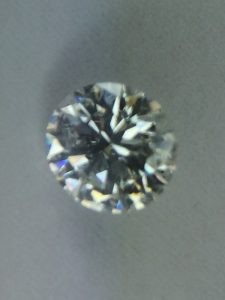 新静岡清水でダイヤモンドなどの宝石を売るなら高価買取の大吉イトーヨーカドー静岡店